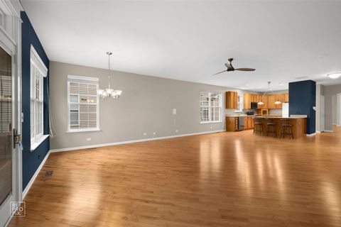 Tiny photo for 1870 Hampshire Drive, Hoffman Estates, IL 60192 (MLS # 12620690)