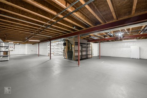 Tiny photo for 1870 Hampshire Drive, Hoffman Estates, IL 60192 (MLS # 12620690)