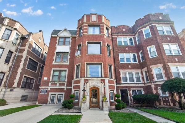 6817 S CRANDON AVE APT 2, CHICAGO, IL 60649 - Image 78bdb7f326affa29f750159ea047b4fb/1151564677