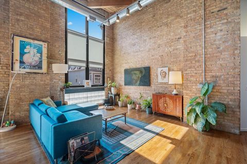 Tiny photo for 2161 N CALIFORNIA Avenue #105, Chicago, IL 60647 (MLS # 12460876)