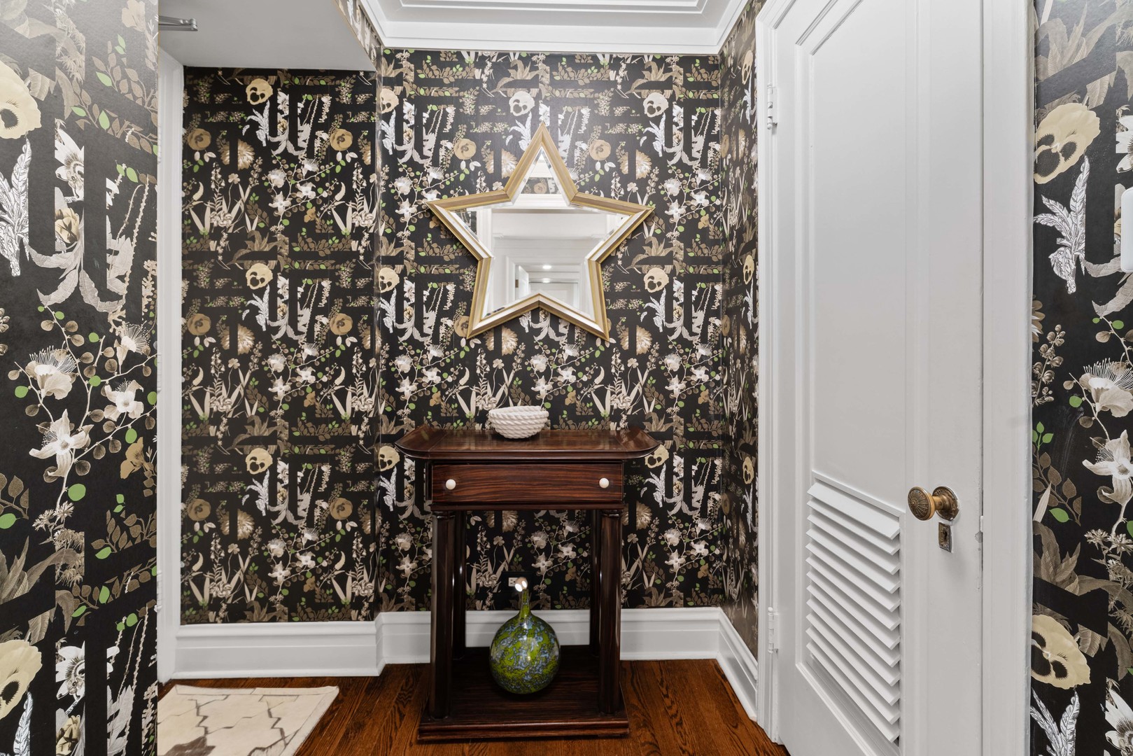 3750 N Lake Shore Drive 16H