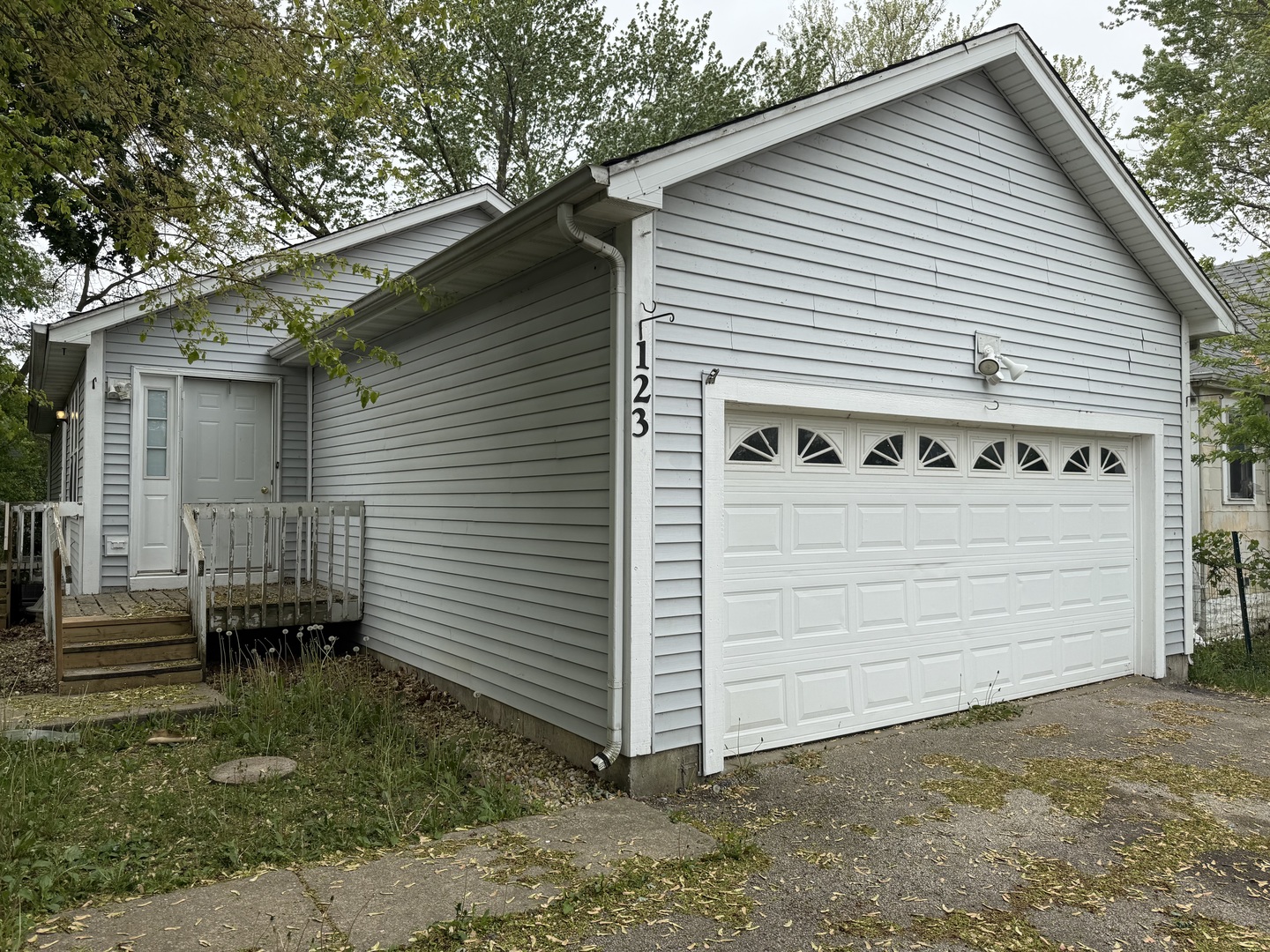 Listing image 1