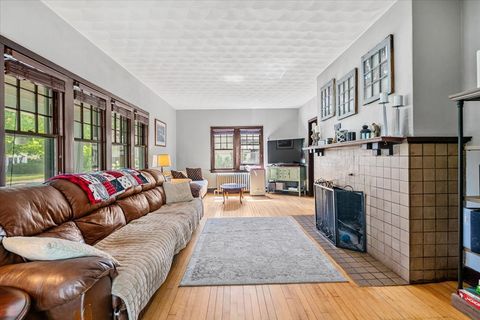 Tiny photo for 1718 Camp Avenue, Rockford, IL 61103 (MLS # 12442322)