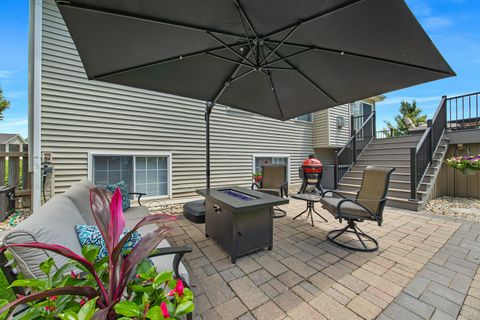 Tiny photo for 2911 Breezewood Boulevard, Bloomington, IL 61704 (MLS # 12696613)