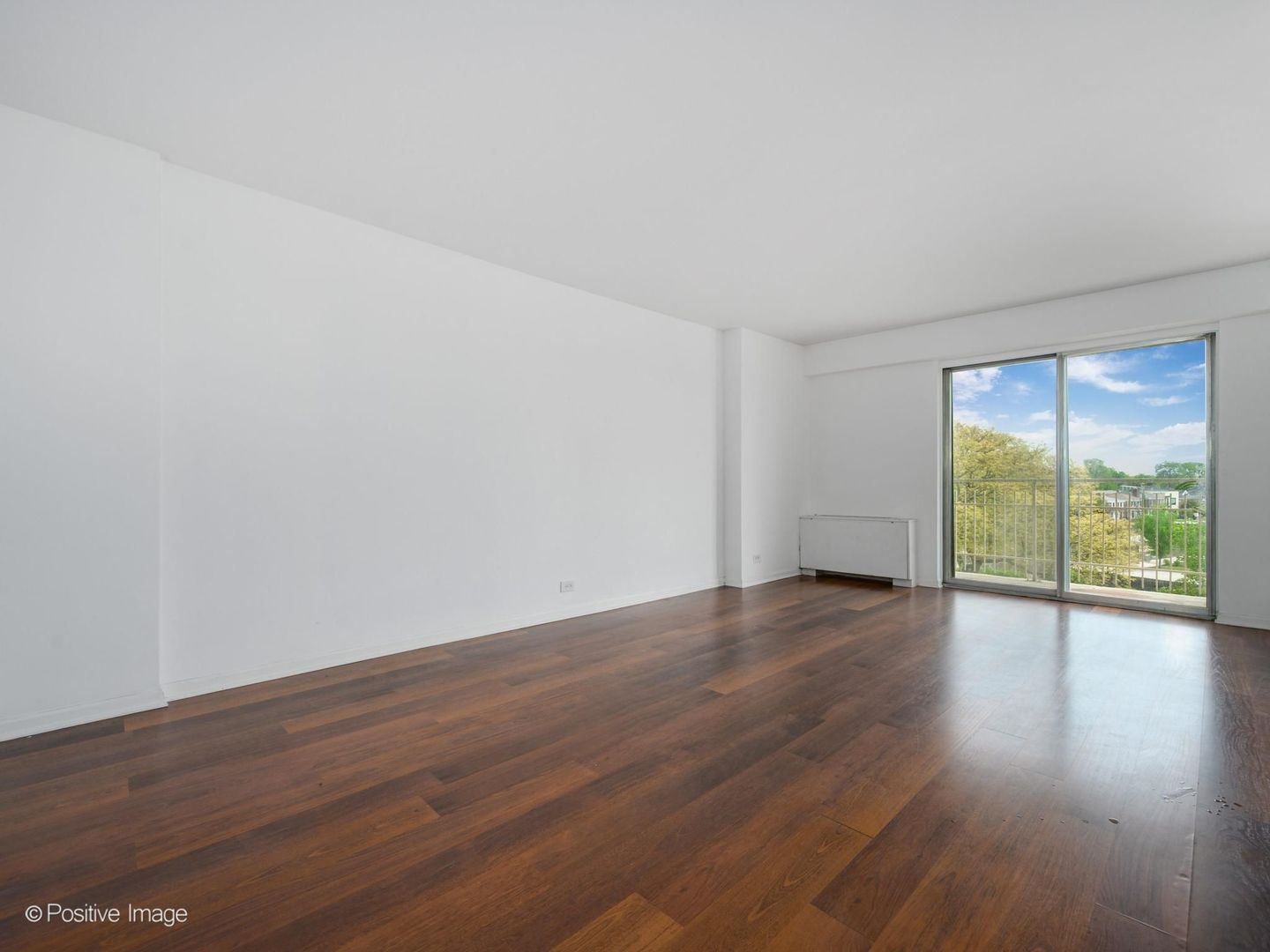 7061 N KEDZIE Avenue 410
