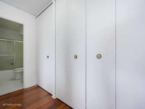 Tiny photo for 7061 N KEDZIE Avenue #410, Chicago, IL 60645 (MLS # 12652535)