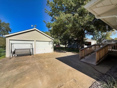 Tiny photo for 2124 W 38th Street, Davenport, IA 52806 (MLS # 12791538)