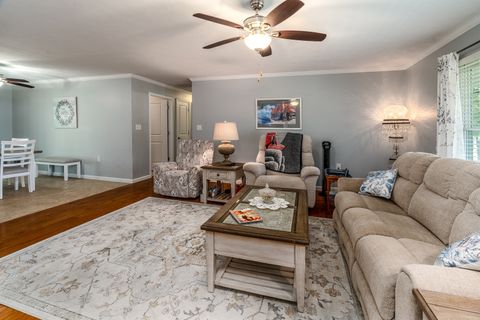 Tiny photo for 707 S Sunny Slope Street, West Frankfort, IL 62896 (MLS # 12633549)