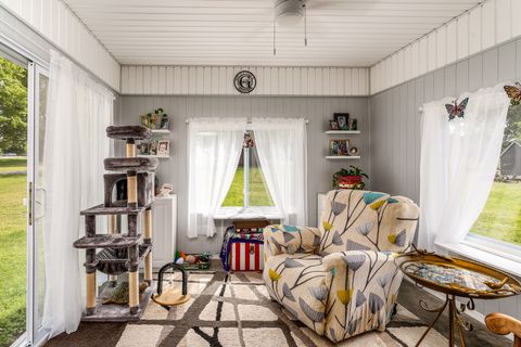 Tiny photo for 707 S Sunny Slope Street, West Frankfort, IL 62896 (MLS # 12633549)