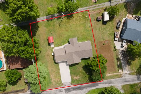 Tiny photo for 707 S Sunny Slope Street, West Frankfort, IL 62896 (MLS # 12633549)