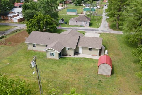 Tiny photo for 707 S Sunny Slope Street, West Frankfort, IL 62896 (MLS # 12633549)