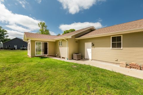 Tiny photo for 707 S Sunny Slope Street, West Frankfort, IL 62896 (MLS # 12633549)