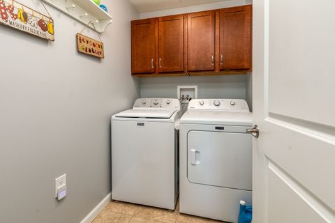 Tiny photo for 707 S Sunny Slope Street, West Frankfort, IL 62896 (MLS # 12633549)