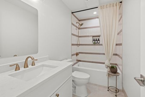 Tiny photo for 4510 Raymond Avenue, Brookfield, IL 60513 (MLS # 12506747)