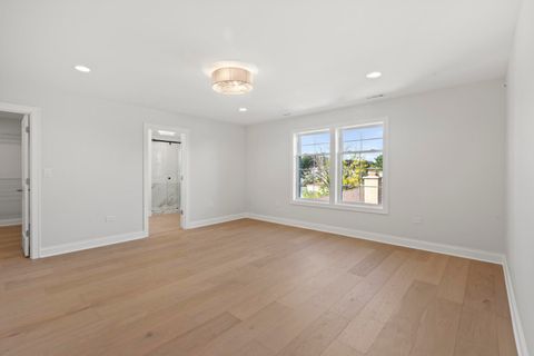 Tiny photo for 4510 Raymond Avenue, Brookfield, IL 60513 (MLS # 12506747)