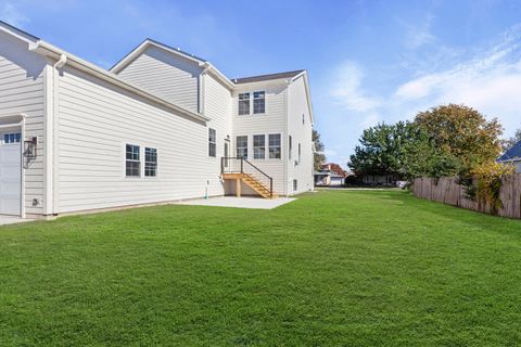 Tiny photo for 4510 Raymond Avenue, Brookfield, IL 60513 (MLS # 12506747)