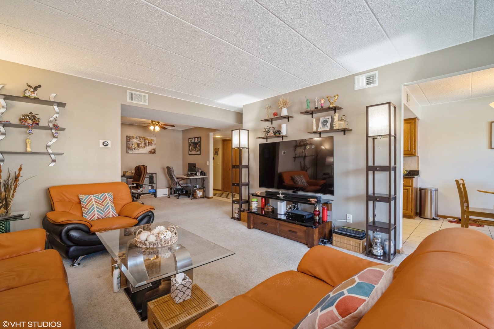 1380 Oakwood Avenue 306