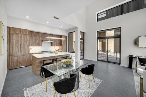 Tiny photo for 6218 S Woodlawn Avenue #E, Chicago, IL 60637 (MLS # 12725508)