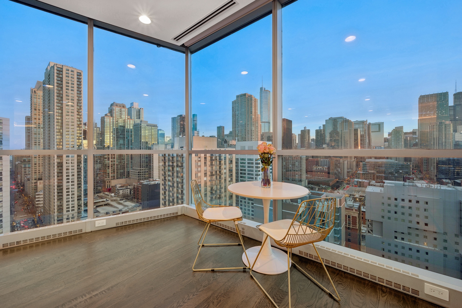 110 W Superior Street 2301