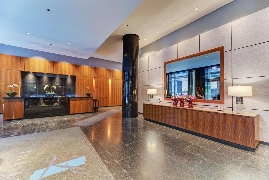60 E Monroe Street 5103
