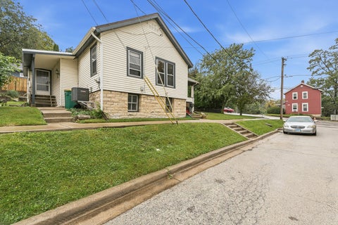 Tiny photo for 402 Porter Street, Lemont, IL 60439 (MLS # 12770447)