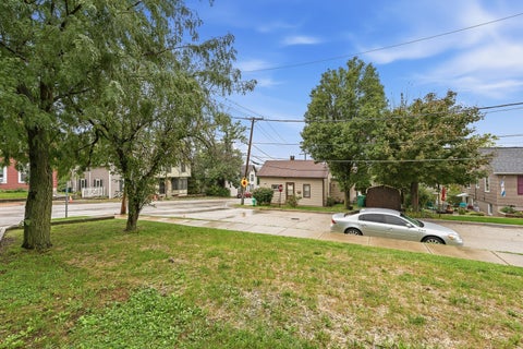 Tiny photo for 402 Porter Street, Lemont, IL 60439 (MLS # 12770447)