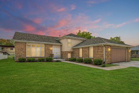 Photo of 5826 Kathryn Lane, Matteson, IL 60443 (MLS # 12546409)