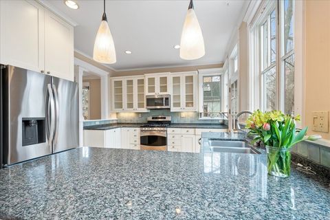 Tiny photo for 921 Madison Street, Evanston, IL 60202 (MLS # 12549370)