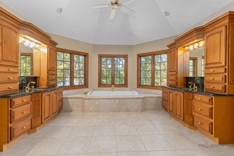 Tiny photo for 21606 N Stoneybrook Court, Kildeer, IL 60047 (MLS # 12745125)