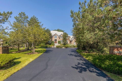 Tiny photo for 21606 N Stoneybrook Court, Kildeer, IL 60047 (MLS # 12745125)