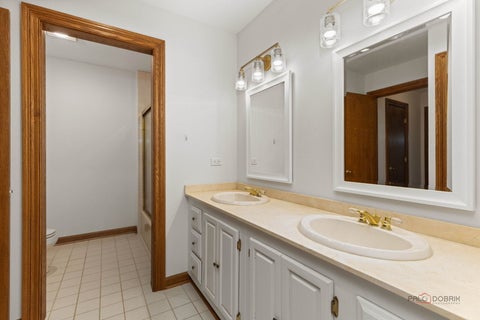 Tiny photo for 21606 N Stoneybrook Court, Kildeer, IL 60047 (MLS # 12745125)
