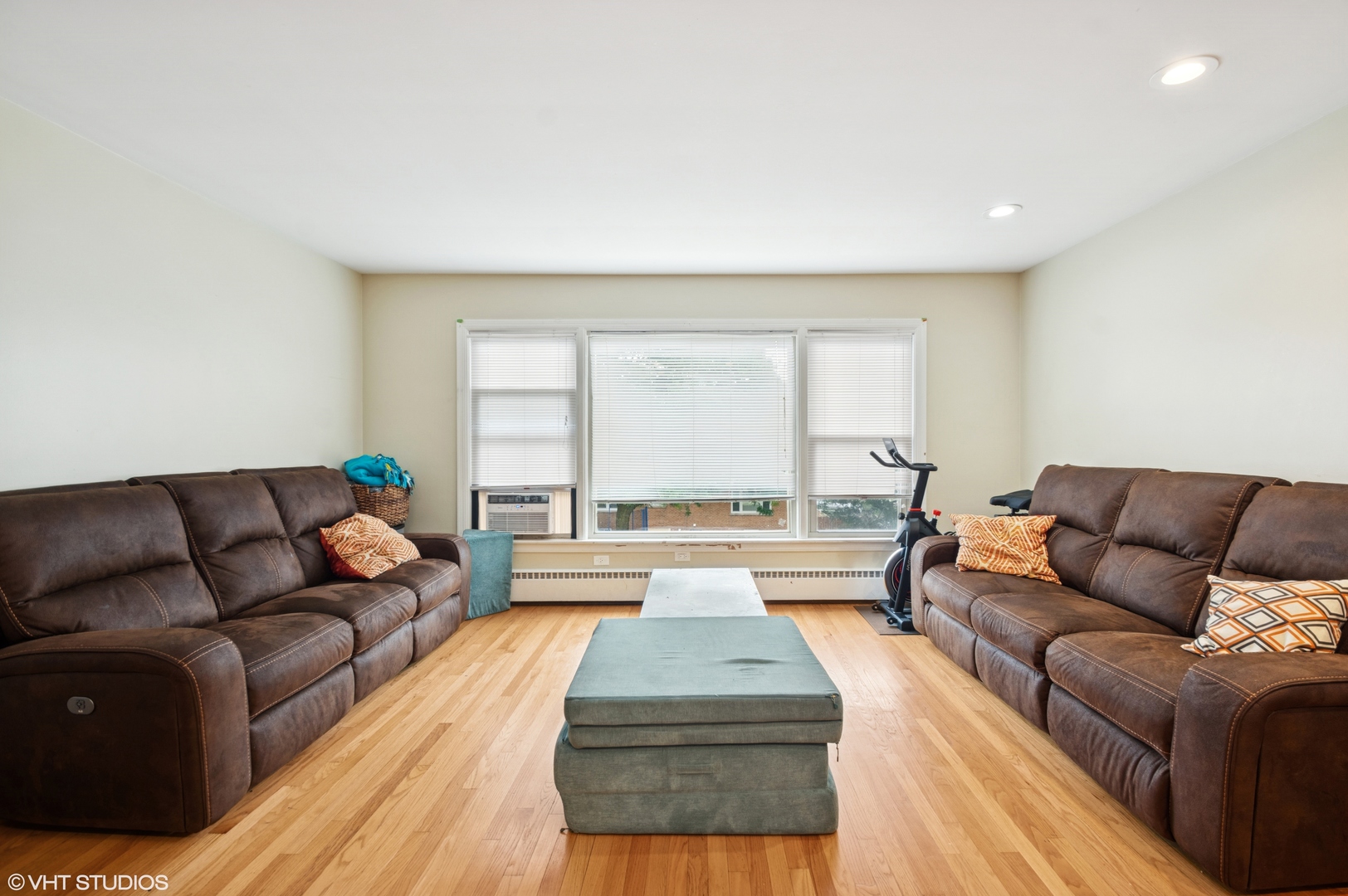 6534 N Harlem Avenue