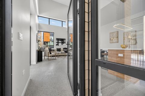 Tiny photo for 6218 S Woodlawn Avenue #A, Chicago, IL 60637 (MLS # 12642180)