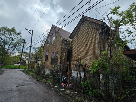 Tiny photo for 11920 S Calumet Avenue, Chicago, IL 60628 (MLS # 12582423)