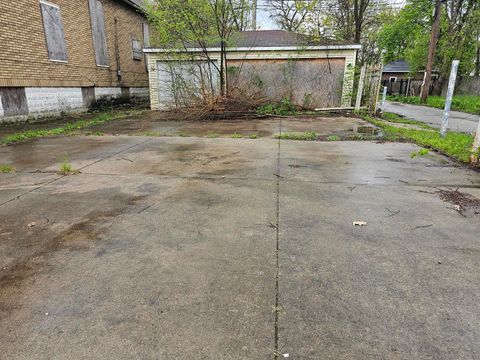 Tiny photo for 11920 S Calumet Avenue, Chicago, IL 60628 (MLS # 12582423)