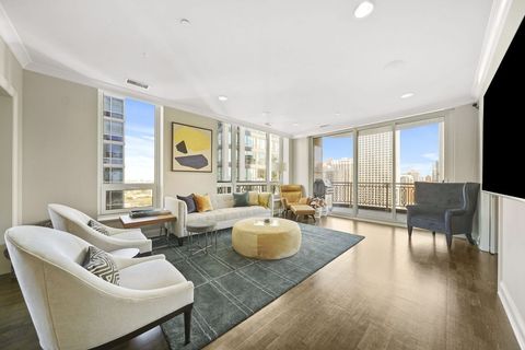 Tiny photo for 10 E Delaware Place #18E, Chicago, IL 60611 (MLS # 12603147)