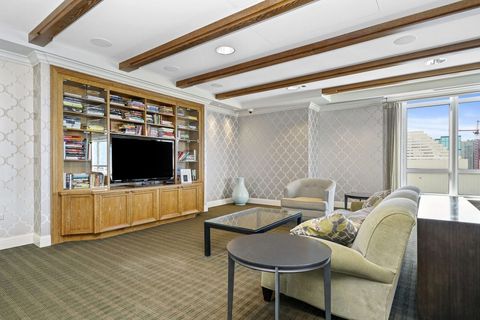 Tiny photo for 10 E Delaware Place #18E, Chicago, IL 60611 (MLS # 12603147)