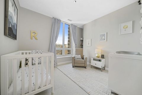 Tiny photo for 10 E Delaware Place #18E, Chicago, IL 60611 (MLS # 12603147)