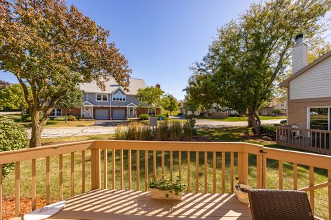 Tiny photo for 8020 Barrymore Drive, Darien, IL 60561 (MLS # 12406957)