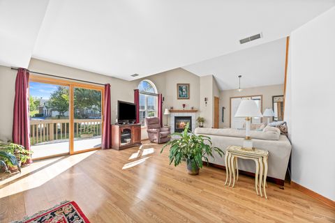 Tiny photo for 8020 Barrymore Drive, Darien, IL 60561 (MLS # 12406957)