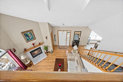 Tiny photo for 8020 Barrymore Drive, Darien, IL 60561 (MLS # 12406957)