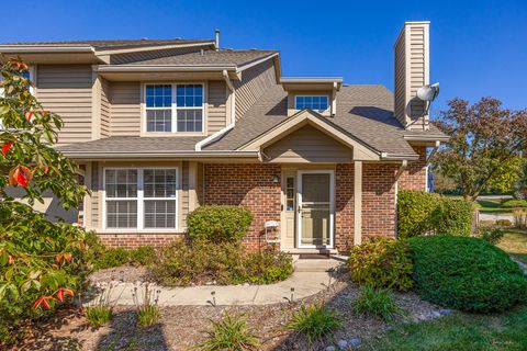 Photo of 8020 Barrymore Drive, Darien, IL 60561 (MLS # 12406957)