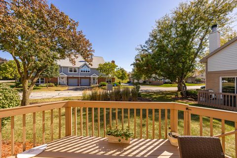 Tiny photo for 8020 Barrymore Drive, Darien, IL 60561 (MLS # 12406957)