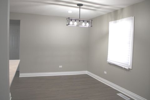 Tiny photo for 403 Wilshire Street, Park Forest, IL 60466 (MLS # 12626386)