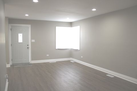 Tiny photo for 403 Wilshire Street, Park Forest, IL 60466 (MLS # 12626386)