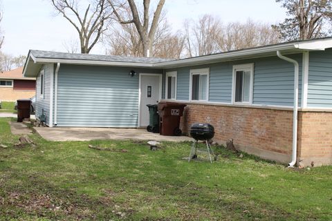 Tiny photo for 403 Wilshire Street, Park Forest, IL 60466 (MLS # 12626386)