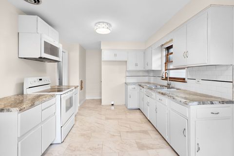 Tiny photo for 360 Streamside Drive, Harvey, IL 60426 (MLS # 12442301)