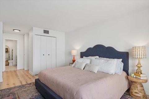 Tiny photo for 1212 N Lake Shore Drive #8BN, Chicago, IL 60610 (MLS # 12623676)