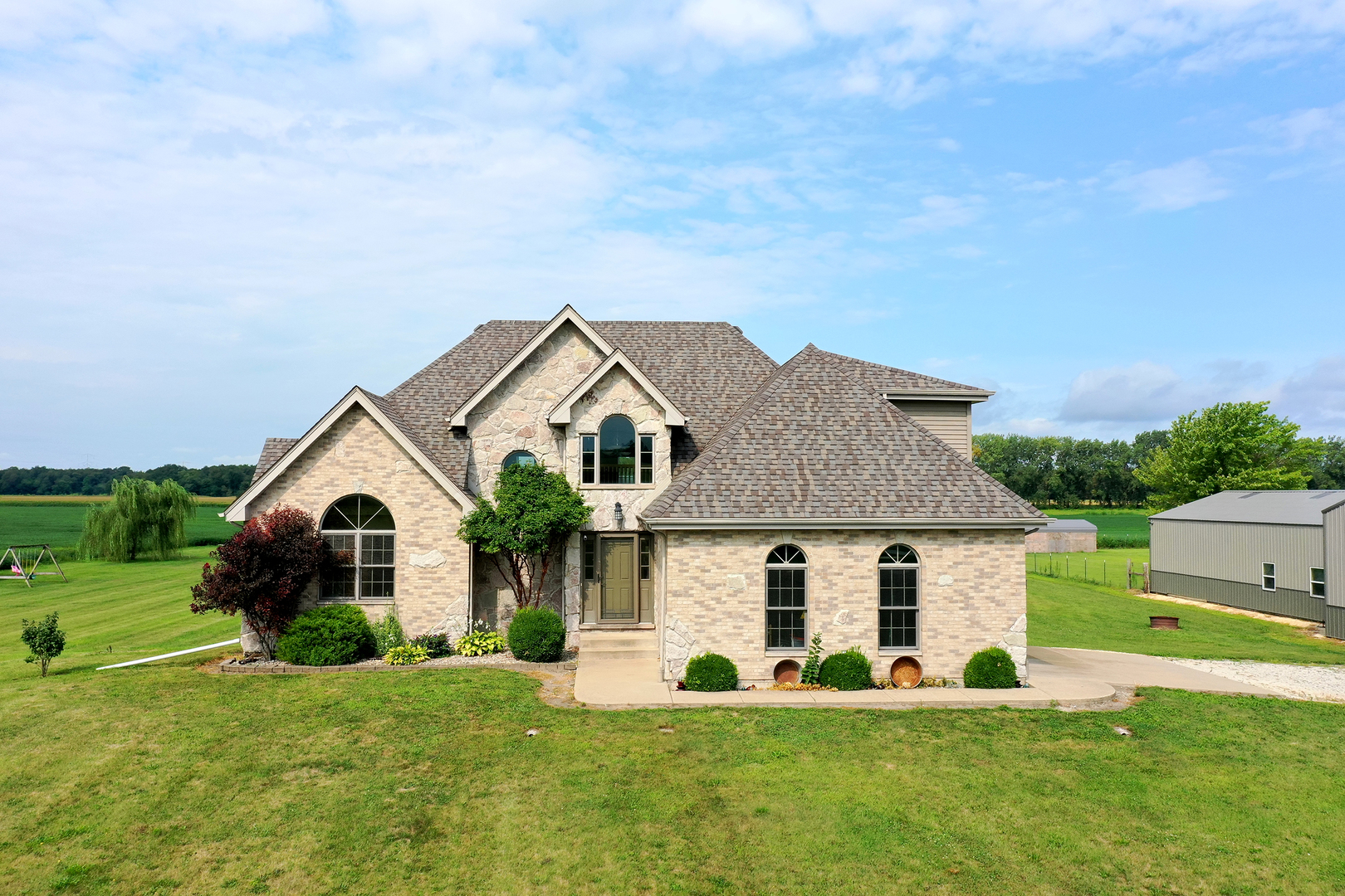 4602 N 9000 W Road