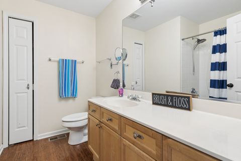 Tiny photo for 32546 PILGRIMS Court, Lakemoor, IL 60051 (MLS # 12591870)